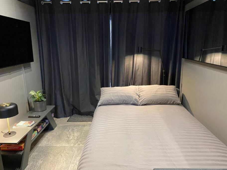 Seascape - Floating Home At Brighton Marina With Free Parking Esterno foto